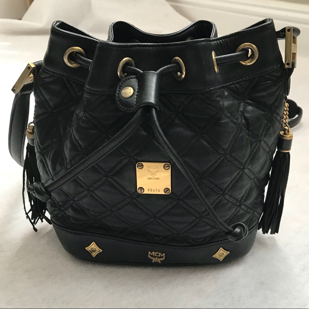 MCM bucket bag (vintage). Gold hardware